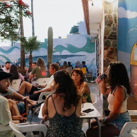 Endless Summer (adults Only) 호스텔 아데제