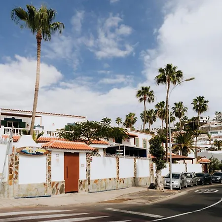 Хостел Endless Summer (adults Only)