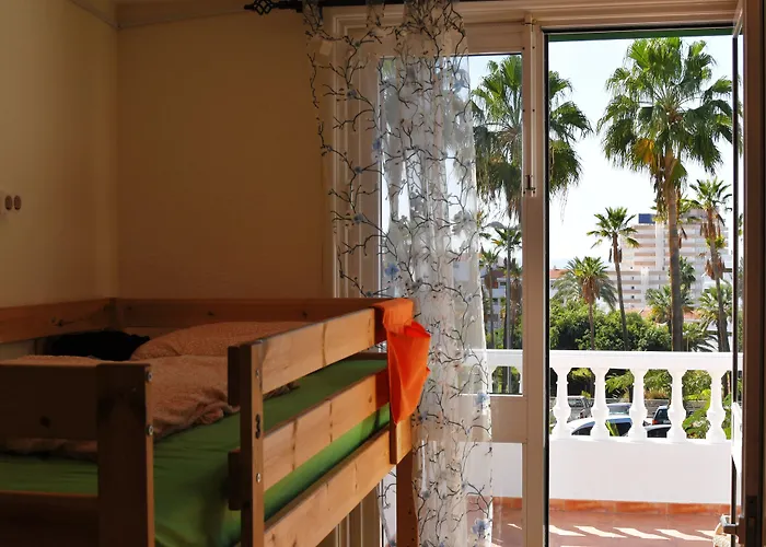 Endless Summer (adults Only) Hostal